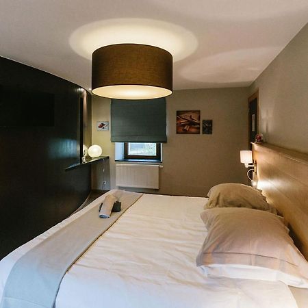 B&B L'Echappee Belle Welness Spa Et Table D'Hotes Falaën Kültér fotó